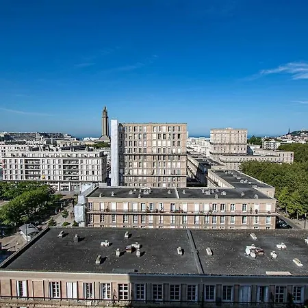 F2 Immeuble Perret Avec Vue A 180 ° Sur La Ville - Parking Privatif - Hypercentre Le Havre Exterior photo