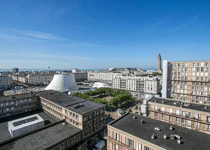 F2 Immeuble Perret Avec Vue A 180 ° Sur La Ville - Parking Privatif - Hypercentre